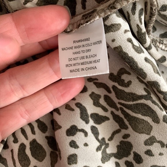 Patrizia Luca Deep V High-low Animal Print Tunic Cream Black Size Small - Picture 11 of 15